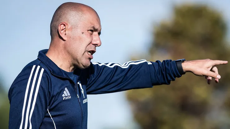 Leonardo Jardim em treino na Toca da Raposa
