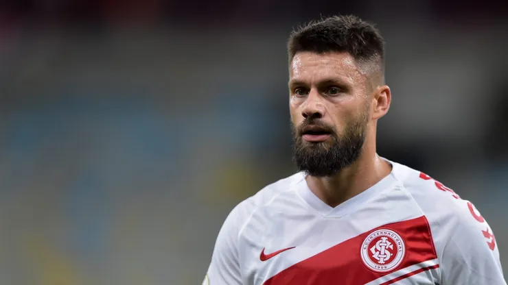 RJ - Rio de Janeiro - 03/08/2019 - Brasileiro A 2019, Fluminense x Internacional -Rafael Sobis jogador do Internacional durante partida contra o Fluminense no estadio Maracana pelo campeonato Brasileiro A 2019. Foto: Thiago Ribeiro/AGIF
