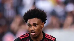 Vitinho faz exigência para fechar com o Corinthians