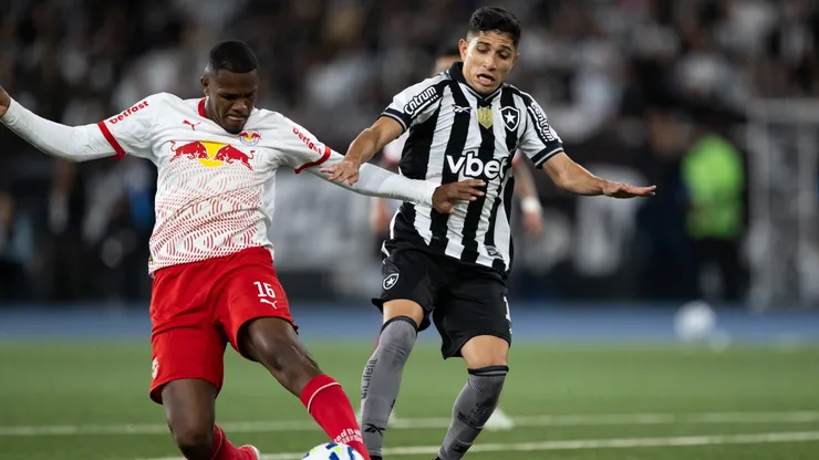 Bragantino x Botafogo se enfrentam pela Copa Do Brasil 2025. Foto: Jorge Rodrigues/AGIF