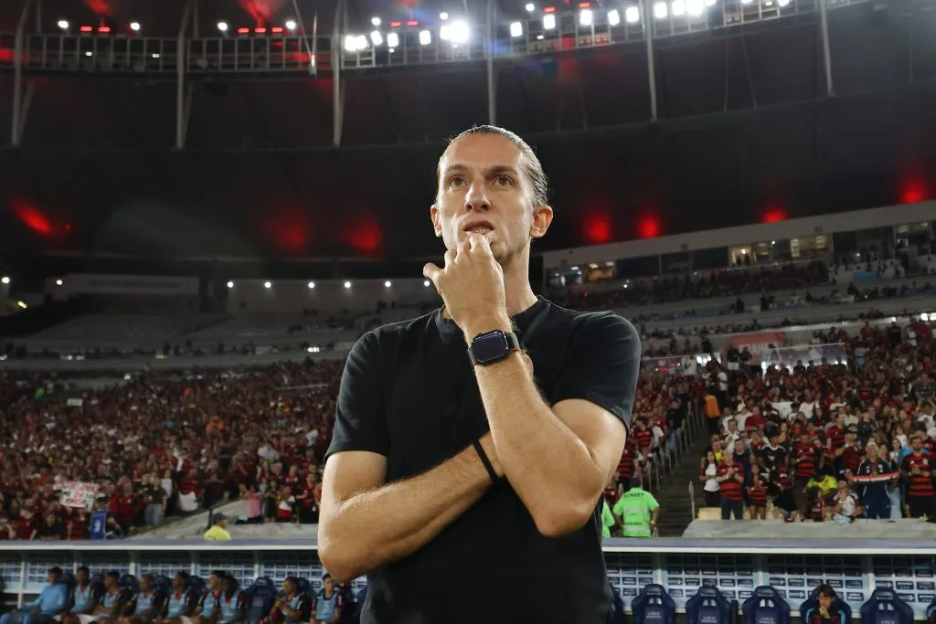 Filipe Luís não quer perder Léo Ortiz. (Photo by Wagner Meier/Getty Images)