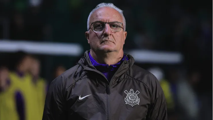 Dorival Júnior, técnico do Corinthians, durante o clássico diante do Palmeiras