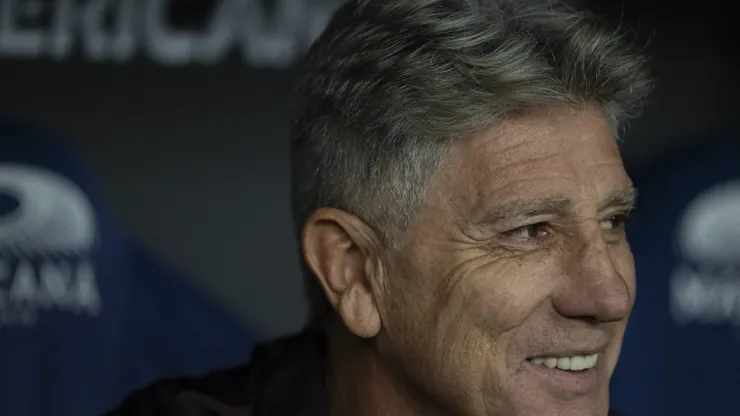 Renato Gaúcho técnico do Fluminense durante partida contra o Once Caldas no estadio Maracana pelo campeonato Copa Sul-americana 2025. Foto: Jorge Rodrigues/AGIF