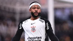 Memphis Depay preocupa o Timão