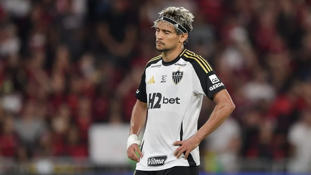 Scarpa vem recebendo sondagens da Arábia Saudita – Foto: Thiago Ribeiro/AGIF