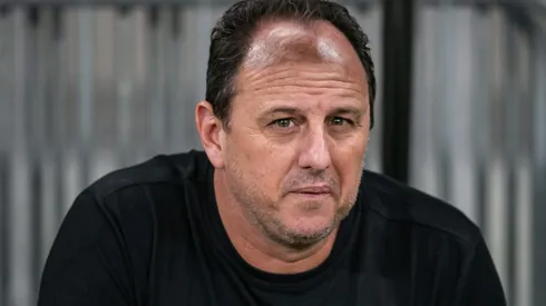 Treinador deu a sua opinião - Foto: Fernando Moreno/AGIF.