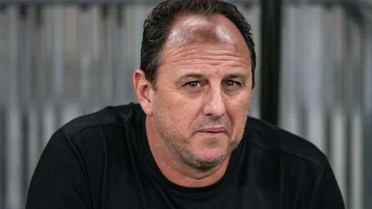 Treinador deu a sua opinião - Foto: Fernando Moreno/AGIF.