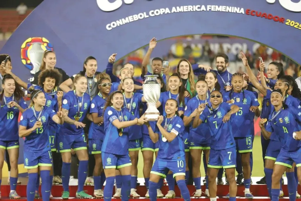 Brasil comemora a nona taça. Foto: Divulgação/Copa América