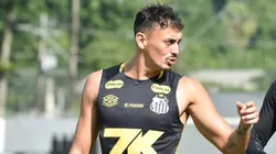 Diego Pituca jogador do Santos durante treino no Centro de Treinamento CT Rei Pele. Foto: JOTA ERRE/AGIF