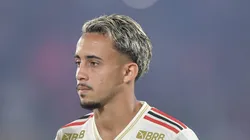 RJ - RIO DE JANEIRO - 31/07/2025 - COPA DO BRASIL 2025, FLAMENGO X ATLETICO-MG - Matheus Goncalves jogador do Flamengo durante partida contra o Atletico-MG no estadio Maracana pelo campeonato Copa Do Brasil 2025. Foto: Thiago Ribeiro/AGIF