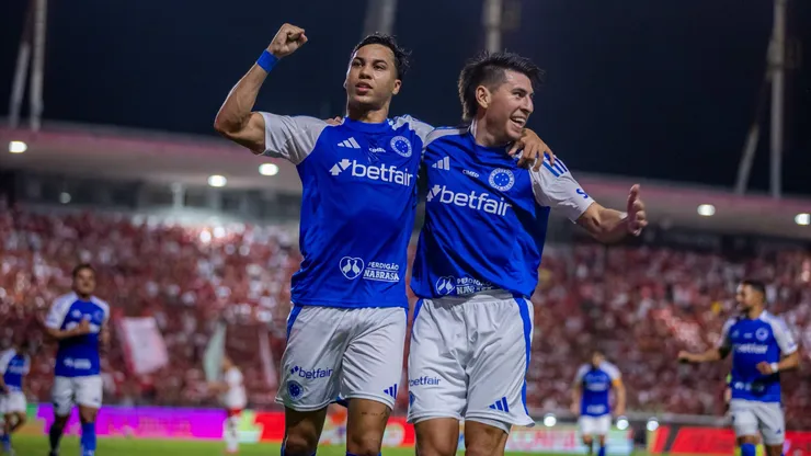 Cruzeiro venceu o CRB e se classificou na Copa do Brasil. Foto: Itawi Albuquerque/AGIF