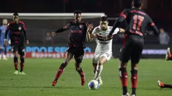 SP - SAO PAULO - 25/08/2024 - BRASILEIRO A 2024, SAO PAULO X VITORIA - Michel Araujo jogador do Sao Paulo durante partida contra o Vitoria no estadio Morumbi pelo campeonato Brasileiro A 2024. Foto: Anderson Romao/AGIF