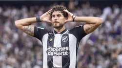 Pedro Raul em ação no clássico contra o Fortaleza