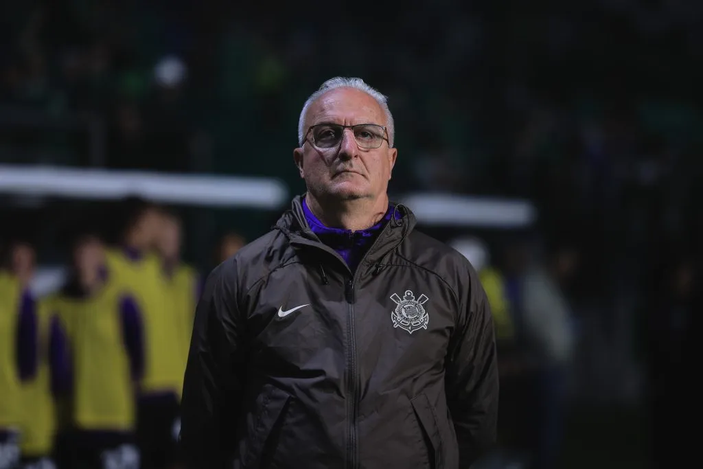 SP – SAO PAULO – 06/08/2025 – COPA DO BRASIL 2025, PALMEIRAS X CORINTHIANS – Dorival Junior tecnico do Corinthians durante partida contra o Palmeiras no estadio Arena Allianz Parque pelo campeonato Copa Do Brasil 2025. Foto: Ettore Chiereguini/AGIF