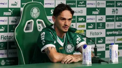 Khellven durante coletiva na Academia de Futebol. (Foto: Cesar Greco/Palmeiras/by Canon)