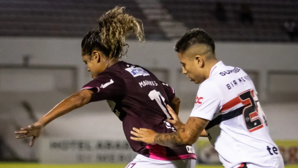 Jogadoras da Ferroviária e São Paulo em duelo