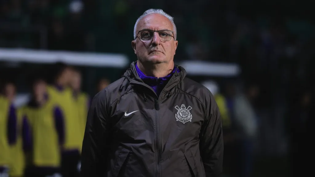 Corinthians de Dorival Júnior está invicto há cinco jogos na temporada – Foto: Ettore Chiereguini/AGIF