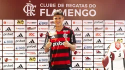 Carrascal foi apresentado pelo Flamengo. Foto: Adriano Fontes/Flamengo