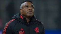 Roger Machado técnico do Internacional durante partida contra o Bragantino - Foto: Anderson Romao/AGIF