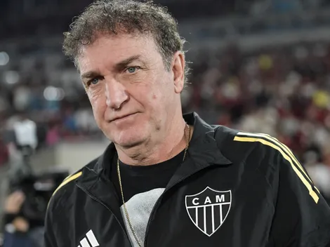 Cuca indica time alternativo para Vasco x Atlético-MG