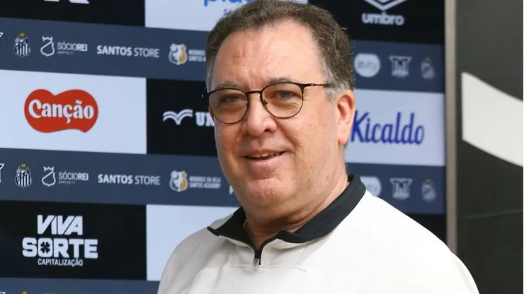 Marcelo Teixeira revela que Santos pode ter mais saídas nesta janela de transferências. Mauricio De Souza/AGIF