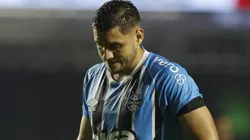Camilo atua de forma improvisada e acaba sendo muito criticado em derrota do Grêmio para o Sport.