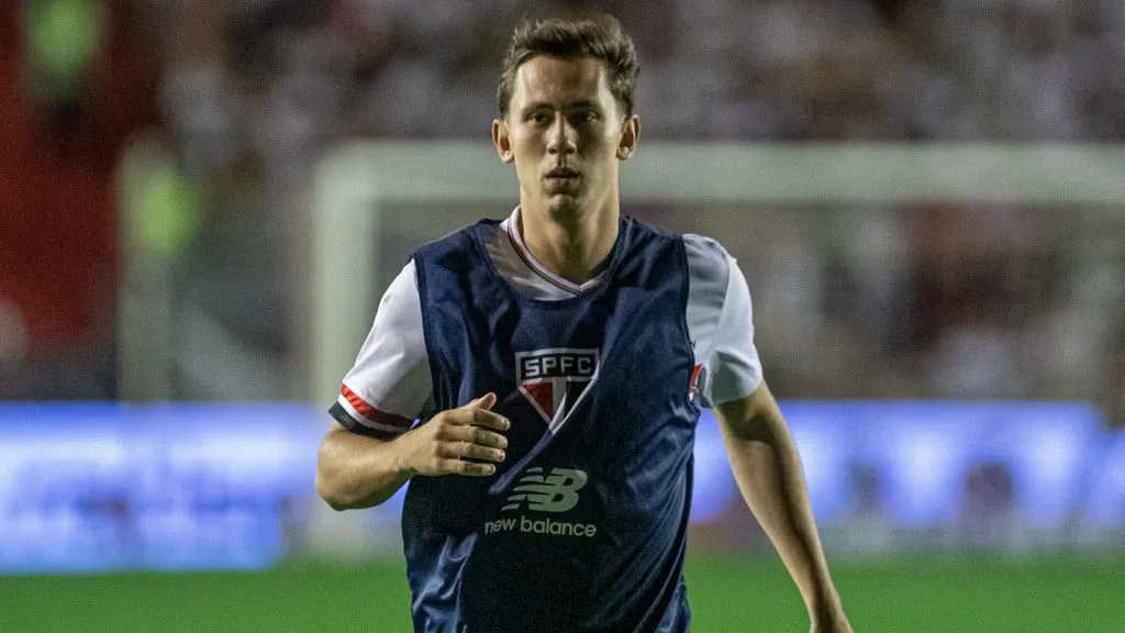 Patrick também pode ser improvisado – Foto: Rafael Vieira/AGIF