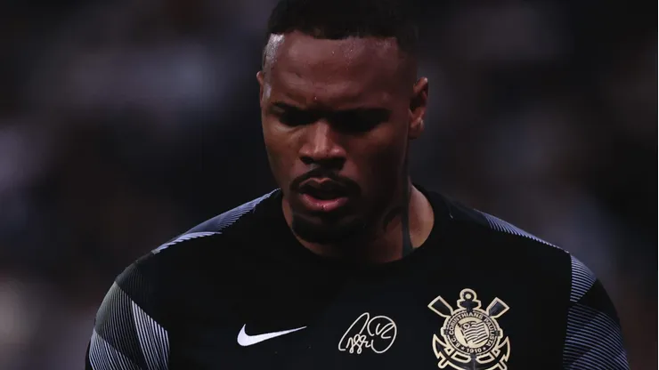 Carlos Miguel durante partida entre Corinthians e Athletico-PR, na Neo Química Arena, pelo Brasileirão 2022.