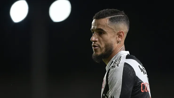 Coutinho, jogador do Vasco. Foto: Thiago Ribeiro/AGIF.