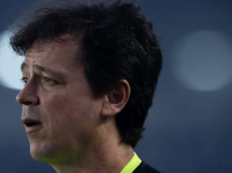 Vascaínos cobra Diniz e expõem frustração nas redes sociais