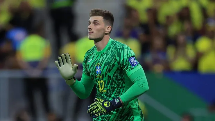 Bento, goleiro do Al-Nassr e da Seleção Brasileira - Foto: Buda Mendes/Getty Images