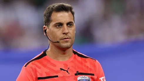 Gustavo Tejera, árbitro uruguaio apita partida decisiva da Libertadores 2025