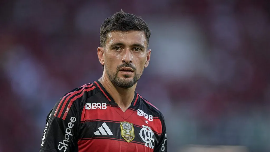 De Arrascaeta jogador do Flamengo – Foto: Thiago Ribeiro/AGIF