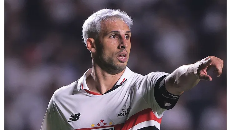 Calleri pelo São Paulo. Foto: Ettore Chiereguini/AGIF