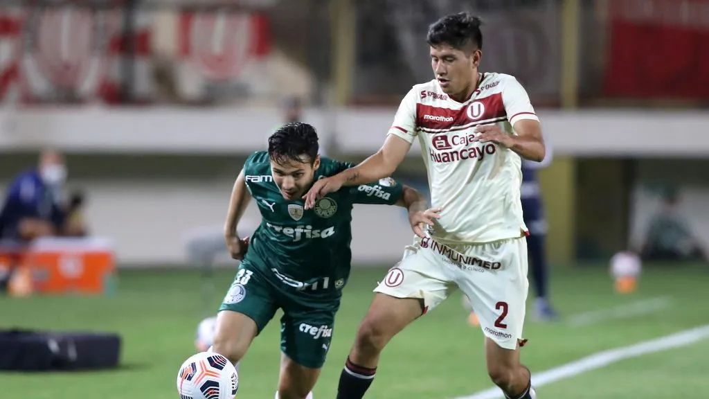 Universitario x Palmeiras na Libertadores. Foto: Raul Sifuentes/Getty Images