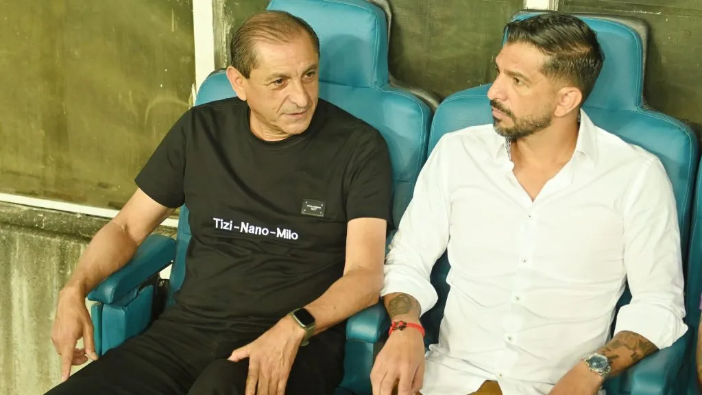 Emiliano Díaz ao lado de Ramón, em tempos de Coringão –  Foto: Walmir Cirne/AGIF