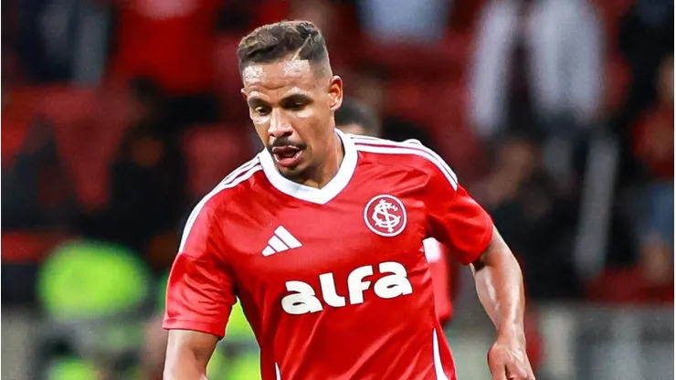 RS - PORTO ALEGRE - 29/04/2025 - COPA DO BRASIL 2025, INTERNACIONAL X MARACANA - Fernando jogador do Internacional durante partida contra o Maracana no estadio Beira-Rio pelo campeonato Copa Do Brasil 2025.