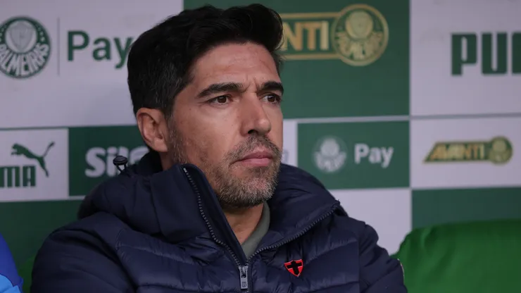 Abel Ferreira no comando do Palmeiras. Foto: Ettore Chiereguini/AGIF