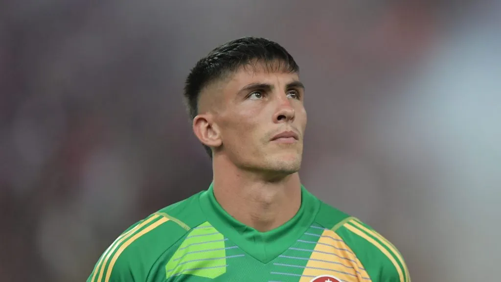 Rochet goleiro do Internacional durante partida contra o Flamengo, Foto: Thiago Ribeiro/AGIF