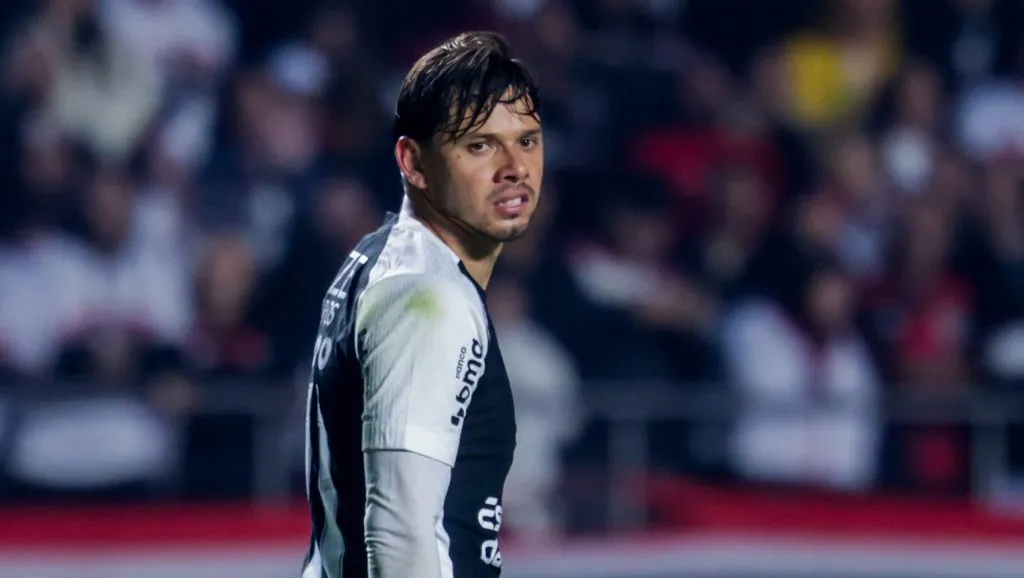 Romero jogador do Corinthians durante partida contra o São Paulo – Foto: Marcello Zambrana/AGIF