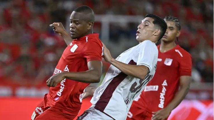 Yerson Candelo em América de Cali x Fluminense na Sul-Americana - Foto: Aponte/Getty Images