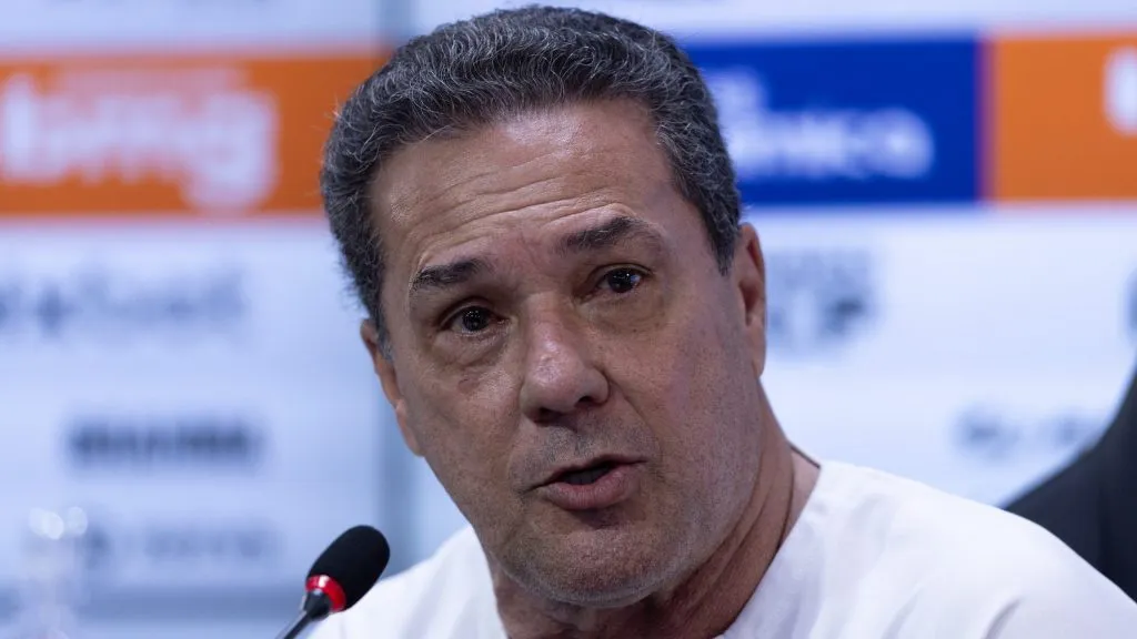 Luxemburgo recebeu proposta do Santos. Foto: Ettore Chiereguini/AGIF