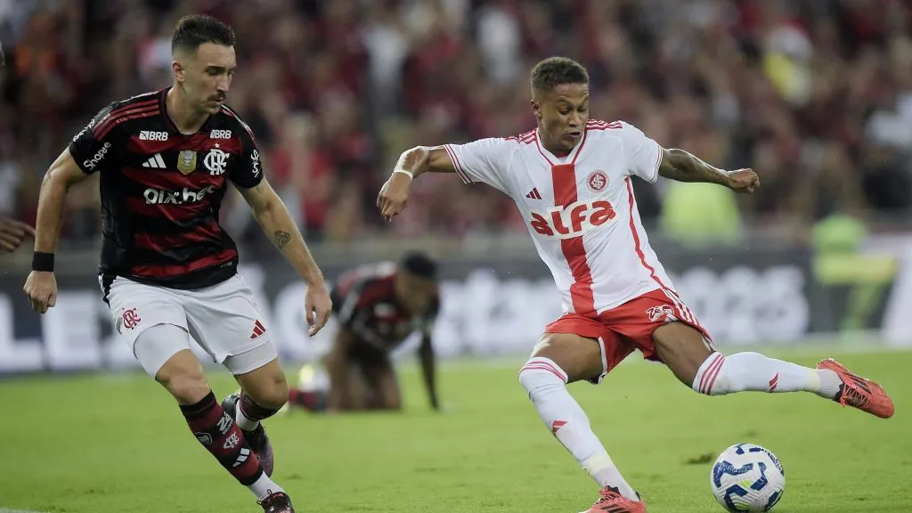 Flamengo x Inter no Maracanã. Foto: Alexandre Loureiro/AGIF