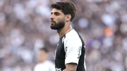 Camisa 9 passou por processo cirúrgico. Foto: Marcello Zambrana/AGIF