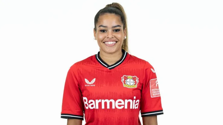 Ivana Fuso no Bayer Leverkusen. Foto: Boris Streubel/Getty Images for DFB