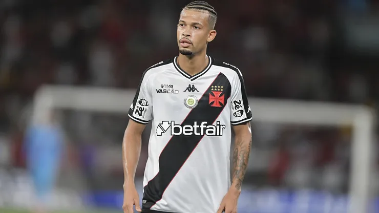 João Victor em ação pelo Vasco - Foto: Reprodução/AGIF