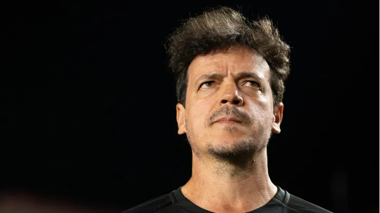 RJ - RIO DE JANEIRO - 07/08/2025 - COPA DO BRASIL 2025, VASCO X CSA - Fernando Diniz tecnico do Vasco durante partida contra o CSA no estadio Sao Januario pelo campeonato Copa Do Brasil 2025. Foto: Jorge Rodrigues/AGIF