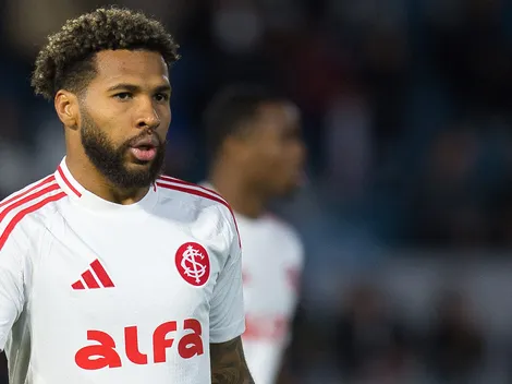 Wesley é detonado pelos torcedores após derrota na Libertadores