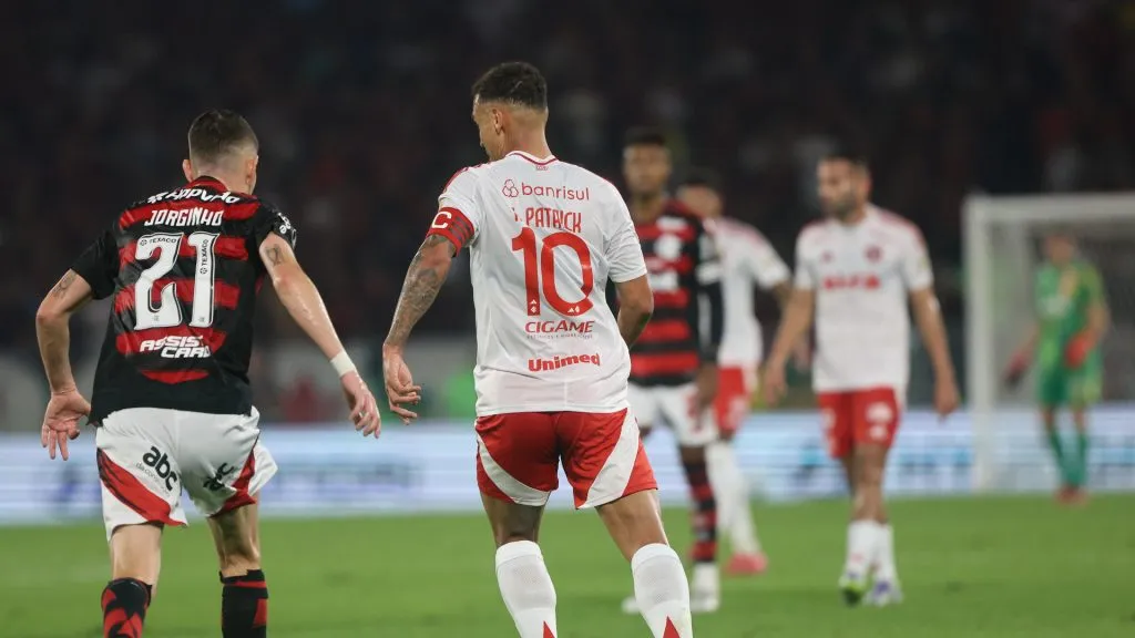 Alan Patrick, meia-atacante do Internacional em partida pela Conmebol Libertadores – Foto: Ricardo Duarte/SCI