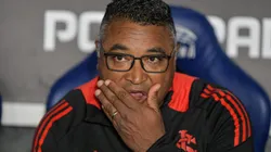 Roger Machado técnico do Internacional durante partida contra o Flamengo - Foto: Thiago Ribeiro/AGIF